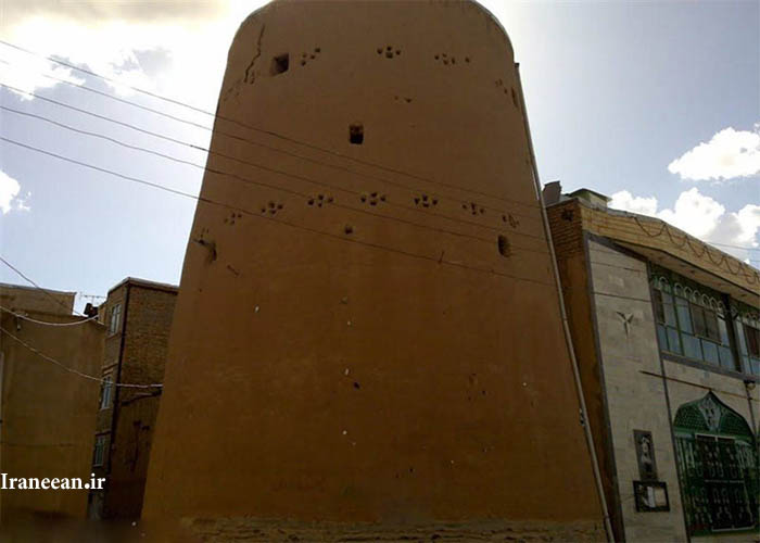 برج تاریخی سامن
