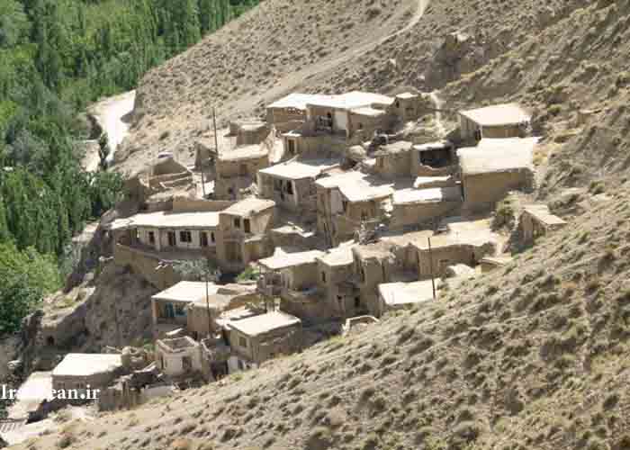 روستای قالیبافان آرادان