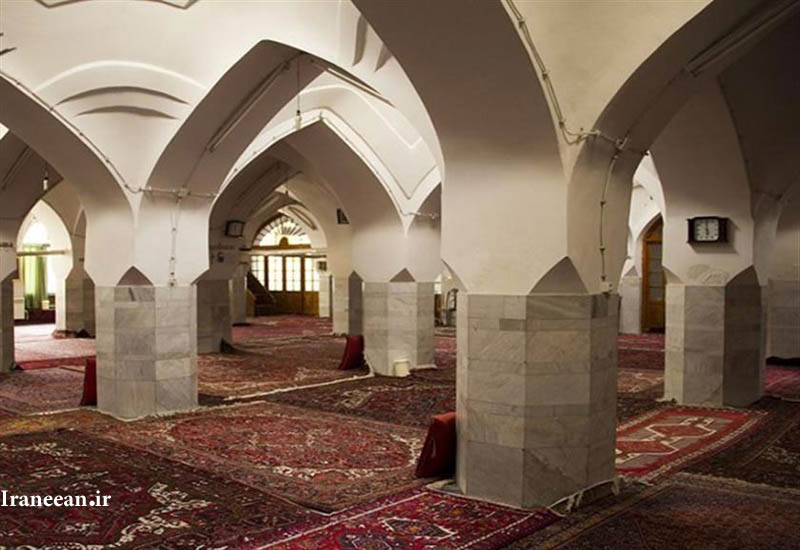 مسجد چهلستون
