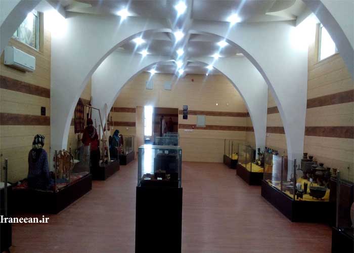 موزه مردم شناسی آزادشهر