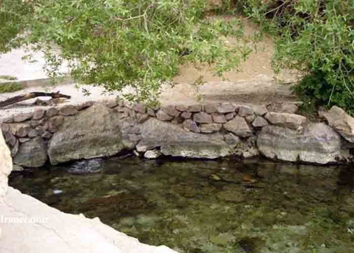چشمه آب معدنی زاهدان